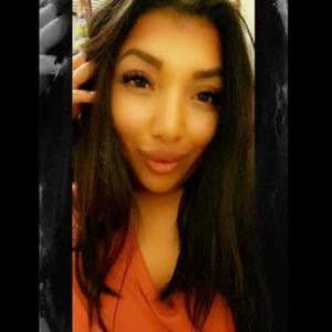 Meet your Posher, Gladys